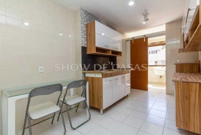 Cobertura à venda com 3 quartos, 214m² - Foto 19