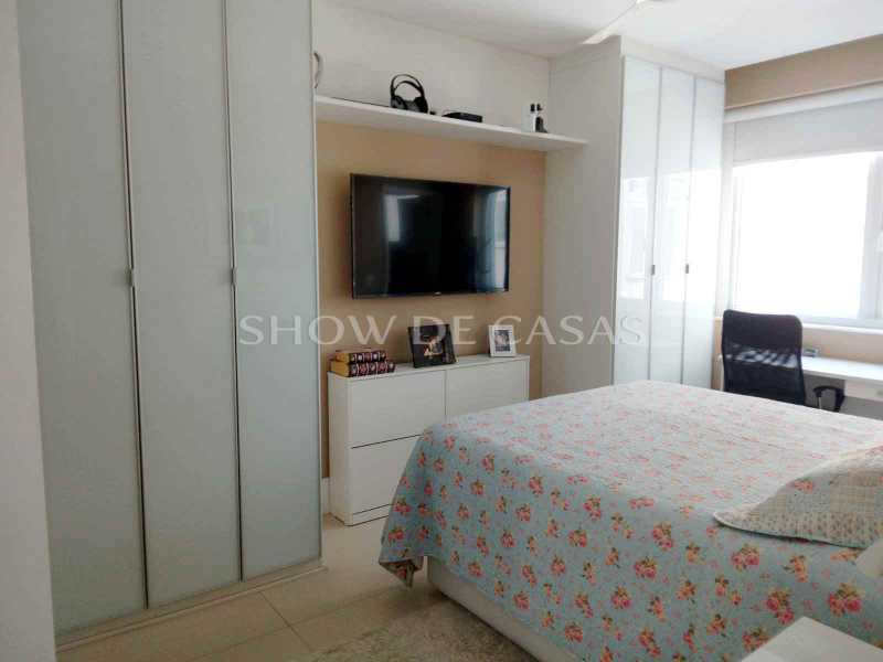 Apartamento à venda com 3 quartos, 150m² - Foto 8