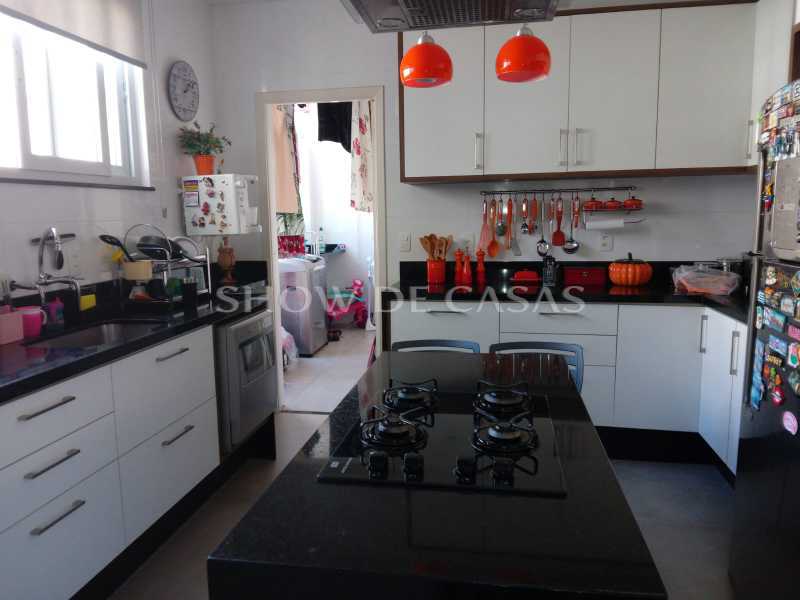 Apartamento à venda com 3 quartos, 150m² - Foto 14