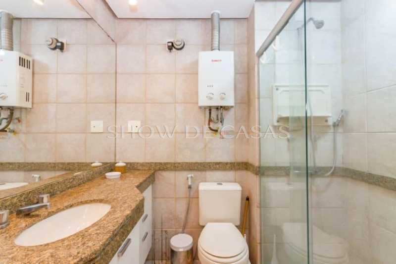 Apartamento à venda com 2 quartos, 68m² - Foto 10