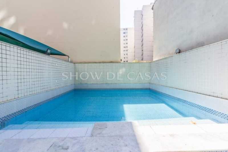 Apartamento à venda com 2 quartos, 68m² - Foto 17