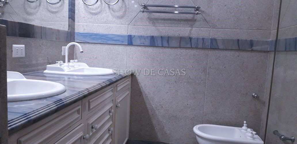 Cobertura à venda com 3 quartos, 300m² - Foto 15