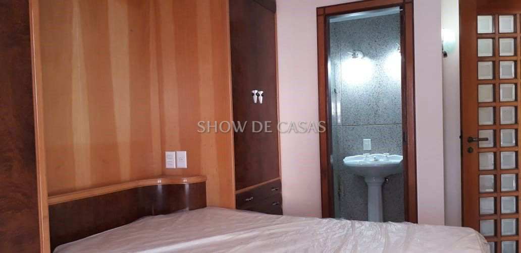 Cobertura à venda com 3 quartos, 300m² - Foto 19