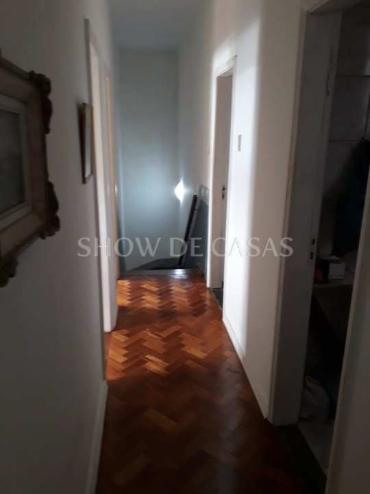 Apartamento à venda com 3 quartos, 180m² - Foto 11