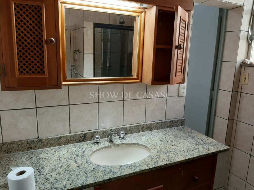 Apartamento à venda com 3 quartos, 130m² - Foto 14