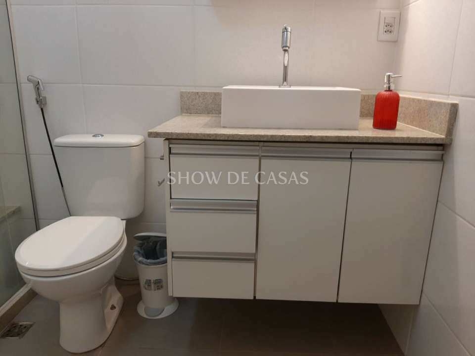 Apartamento à venda com 3 quartos, 130m² - Foto 9