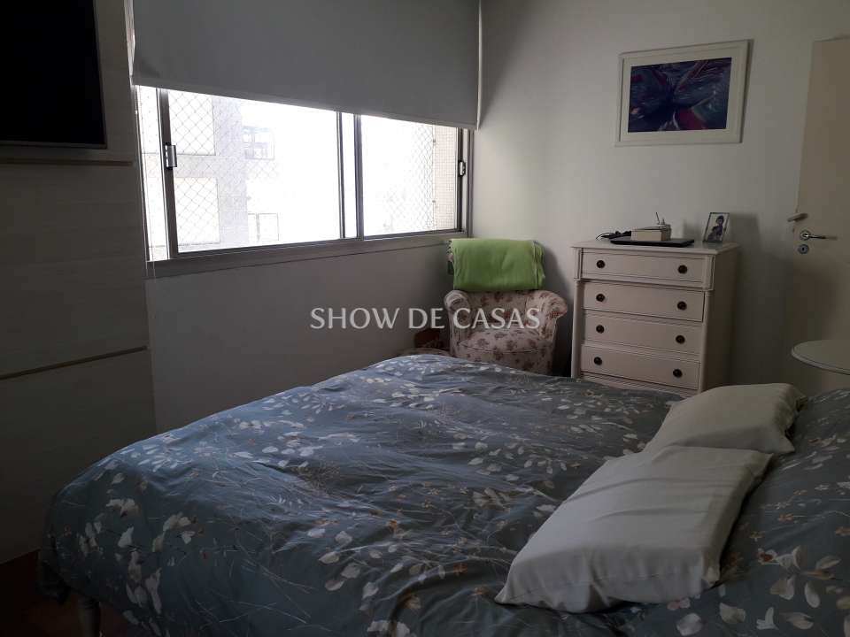 Apartamento à venda com 3 quartos, 182m² - Foto 19