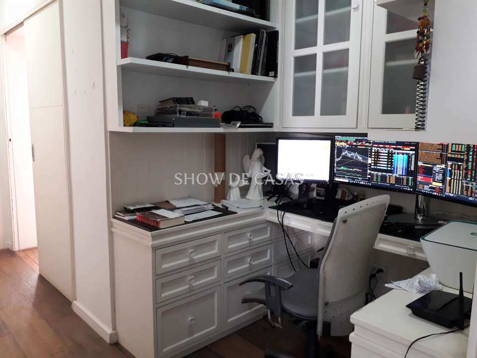 Apartamento à venda com 3 quartos, 182m² - Foto 25