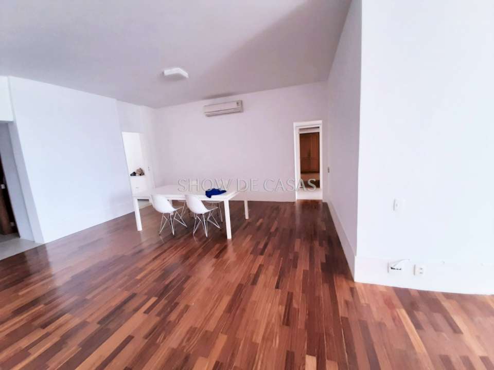 Cobertura à venda com 3 quartos, 400m² - Foto 19