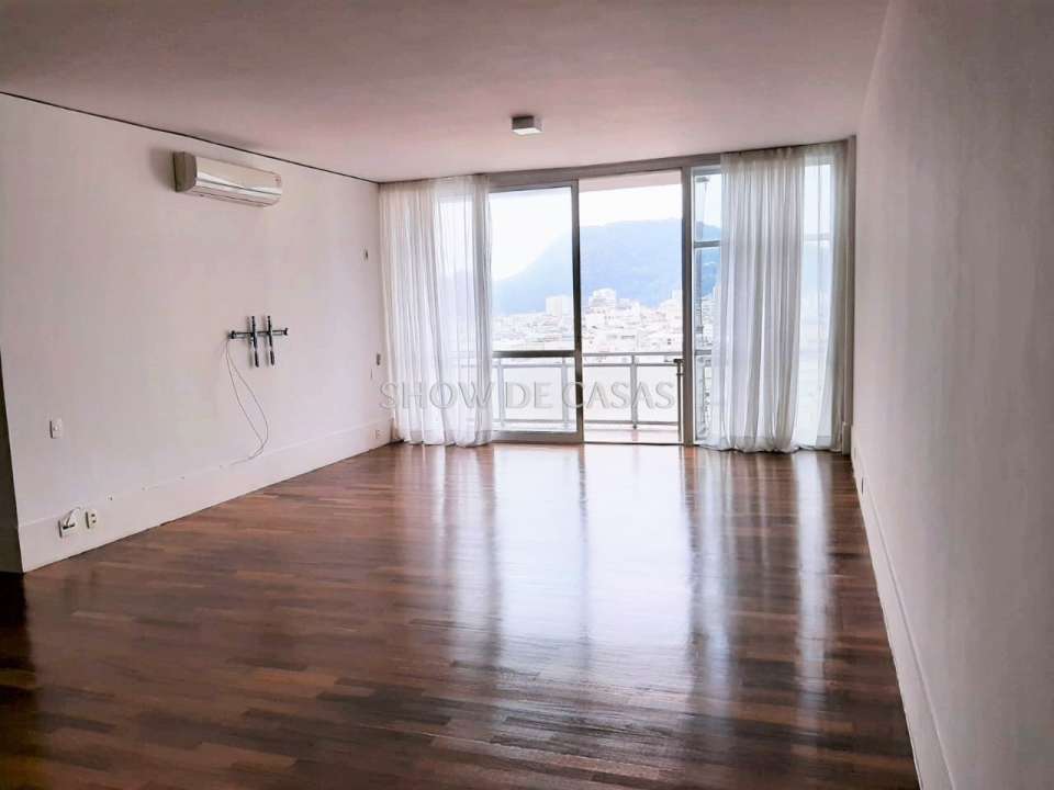 Cobertura à venda com 3 quartos, 400m² - Foto 21