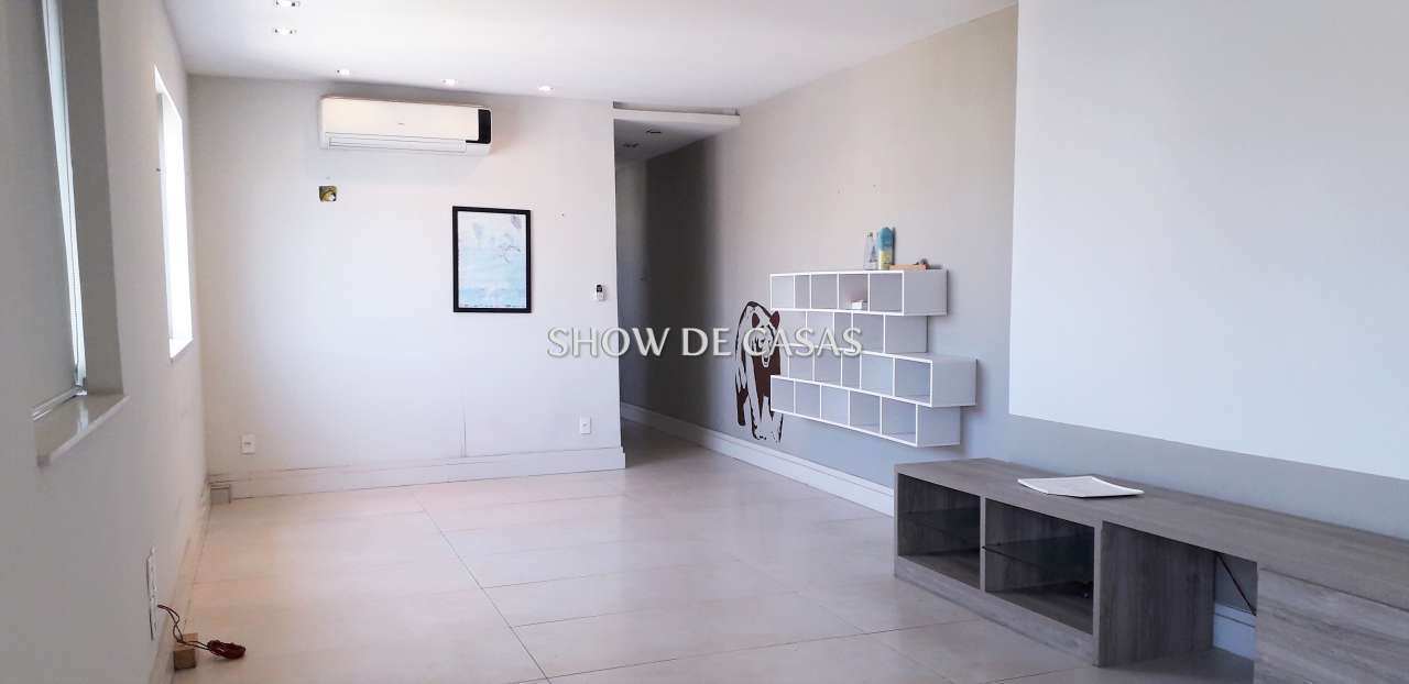 Cobertura à venda com 3 quartos, 220m² - Foto 21