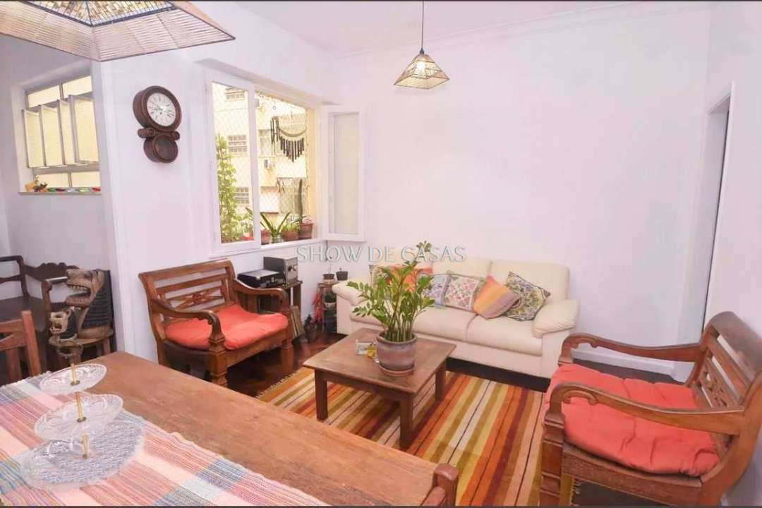 Apartamento à venda com 3 quartos, 110m² - Foto 1