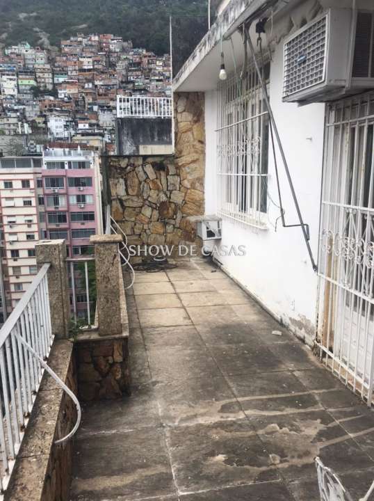 Cobertura à venda com 2 quartos, 100m² - Foto 11