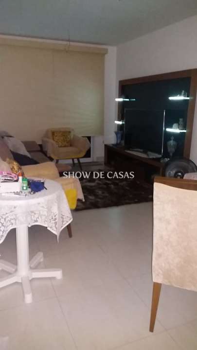 Apartamento à venda com 3 quartos, 146m² - Foto 3