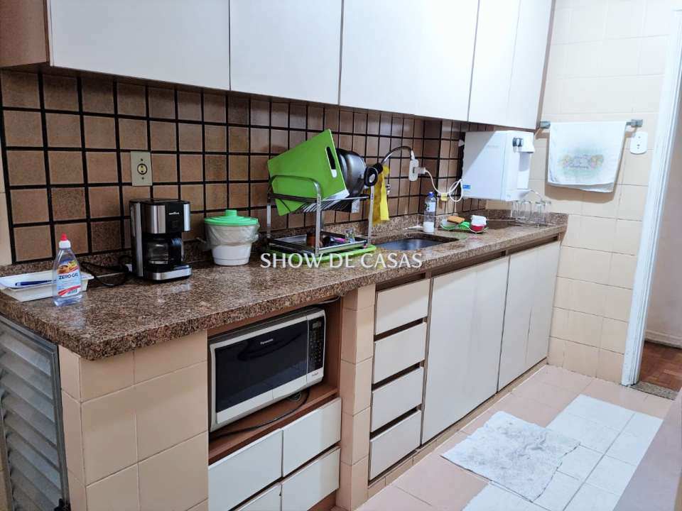 Apartamento à venda com 3 quartos, 98m² - Foto 11