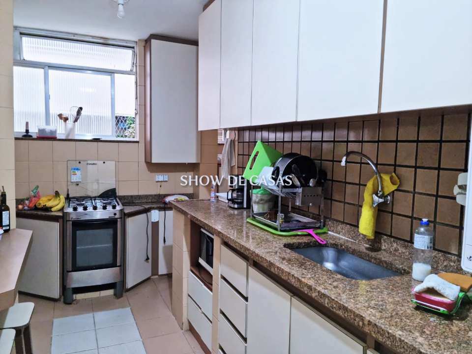 Apartamento à venda com 3 quartos, 98m² - Foto 12