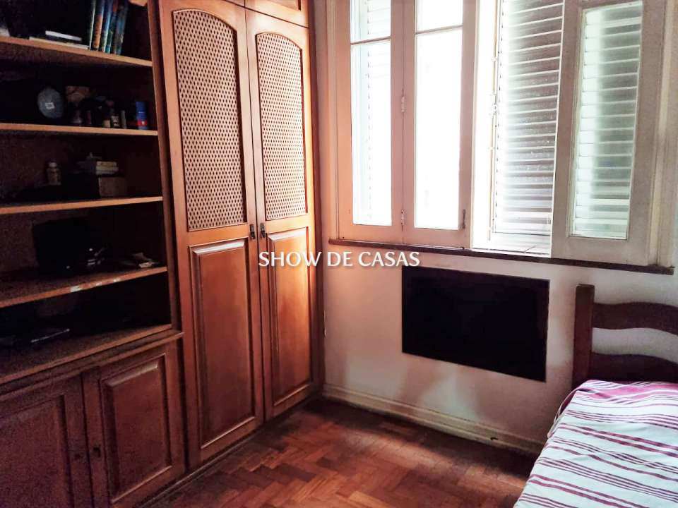 Apartamento à venda com 3 quartos, 98m² - Foto 4