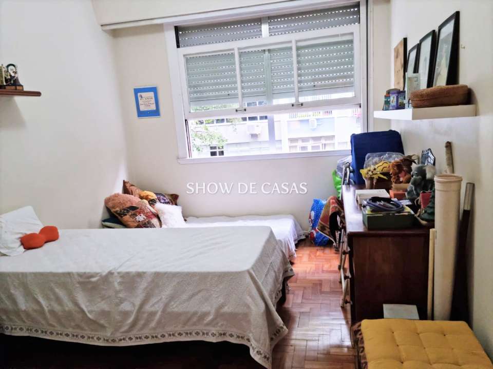 Apartamento à venda com 4 quartos, 200m² - Foto 12