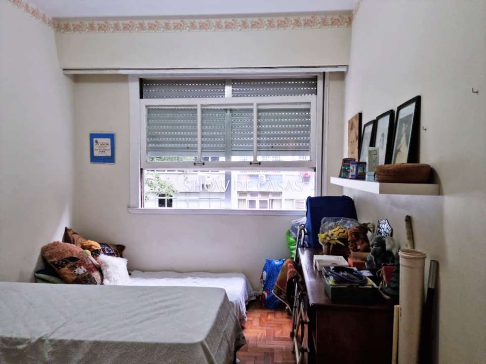 Apartamento à venda com 4 quartos, 200m² - Foto 13