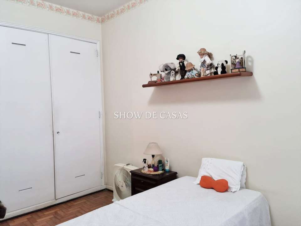 Apartamento à venda com 4 quartos, 200m² - Foto 17