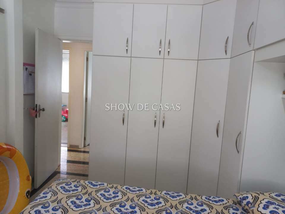 Apartamento à venda com 3 quartos, 120m² - Foto 4