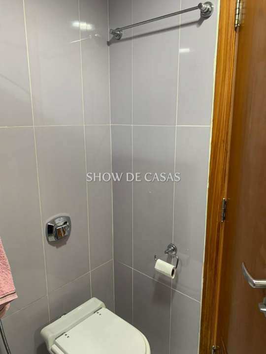 Apartamento à venda com 3 quartos, 122m² - Foto 19