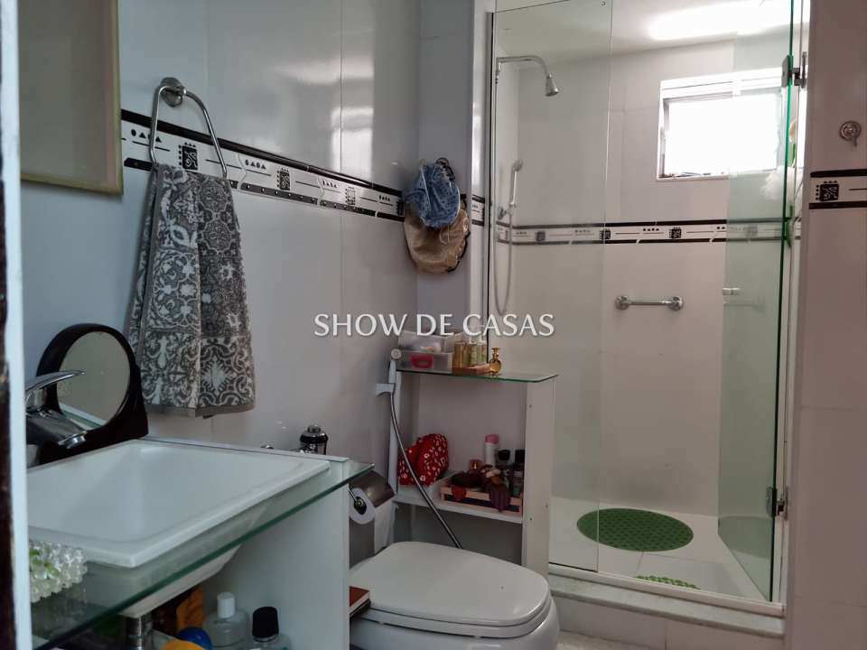 Apartamento à venda com 4 quartos, 205m² - Foto 19