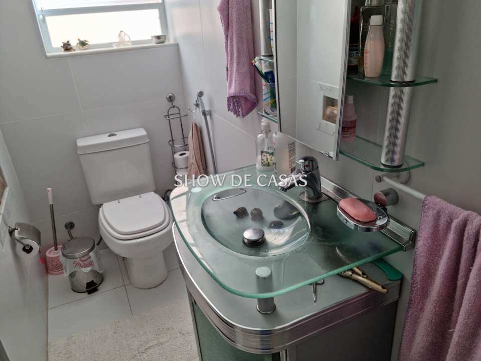 Apartamento à venda com 4 quartos, 205m² - Foto 23