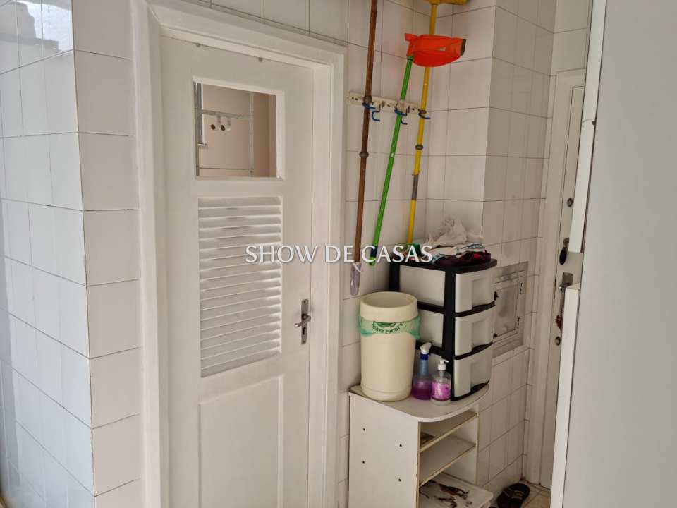 Apartamento à venda com 4 quartos, 205m² - Foto 28