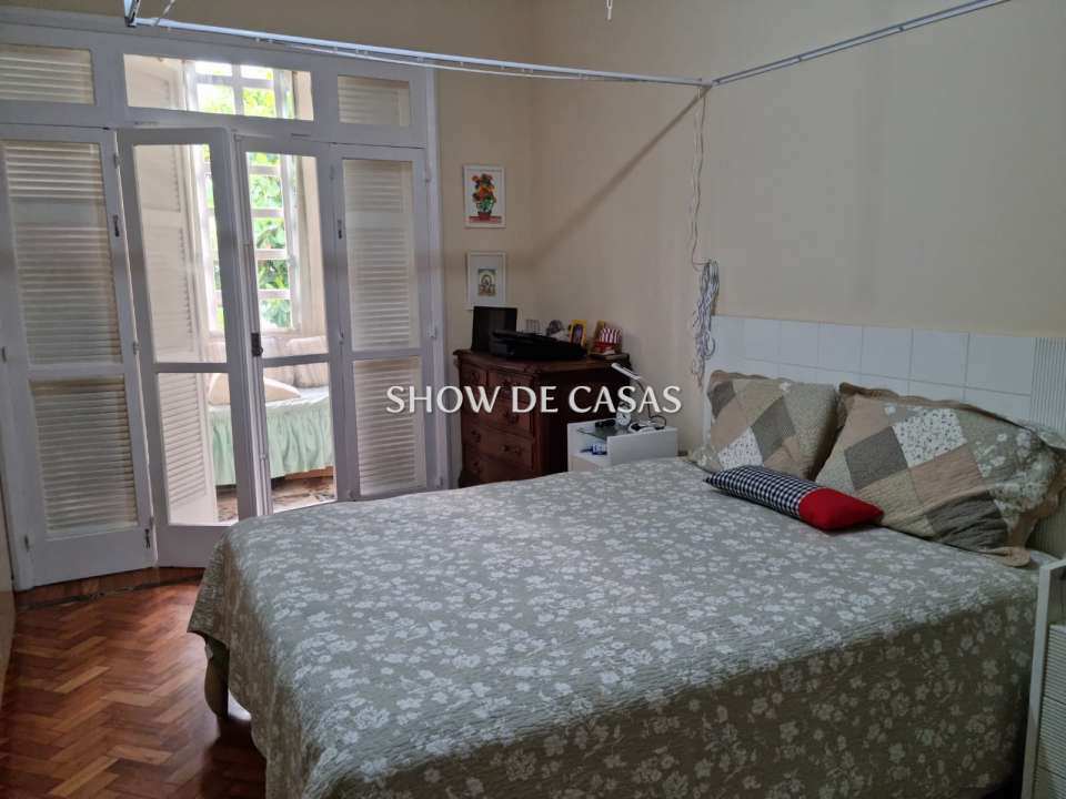 Apartamento à venda com 4 quartos, 205m² - Foto 8