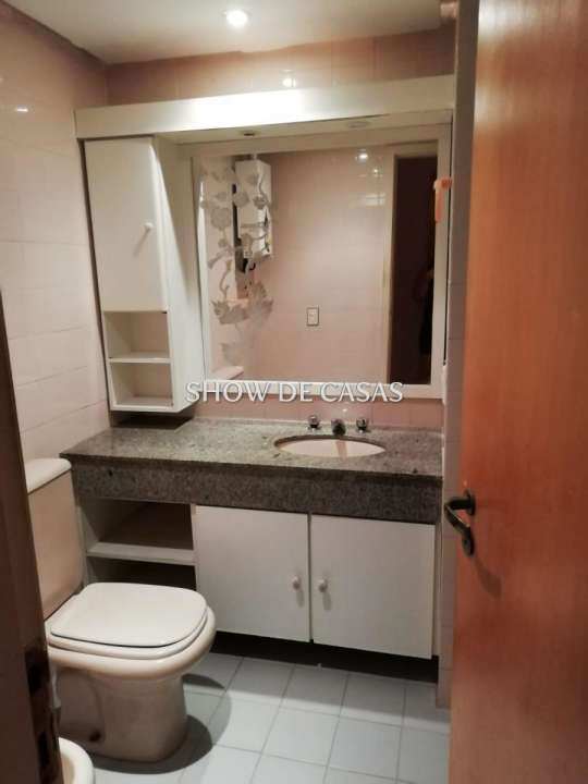 Cobertura à venda com 3 quartos, 200m² - Foto 23