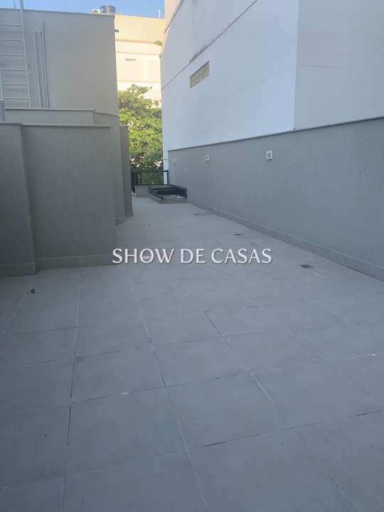 Cobertura à venda com 2 quartos, 180m² - Foto 20