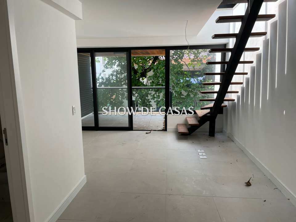 Cobertura à venda com 2 quartos, 180m² - Foto 23