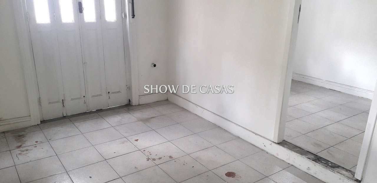 Casa Comercial à venda com 12 quartos, 600m² - Foto 21