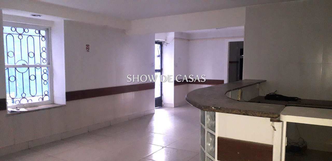 Casa Comercial à venda com 12 quartos, 600m² - Foto 5