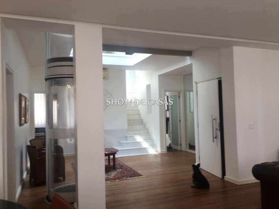 Cobertura à venda com 4 quartos, 360m² - Foto 4