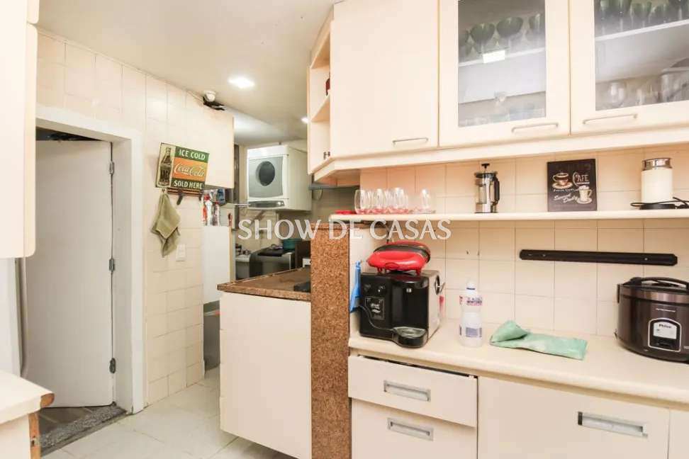 Apartamento à venda com 3 quartos, 107m² - Foto 12