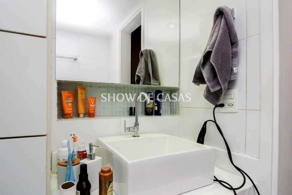 Apartamento à venda com 3 quartos, 107m² - Foto 15