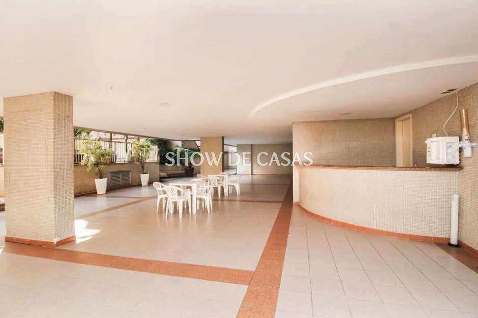 Apartamento à venda com 3 quartos, 107m² - Foto 19