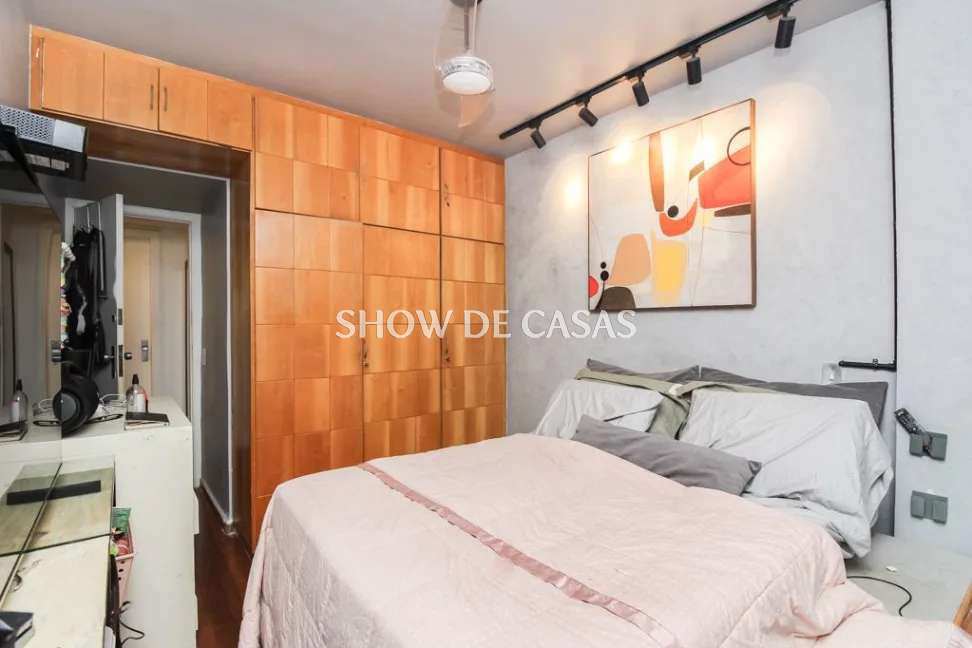 Apartamento à venda com 3 quartos, 107m² - Foto 4