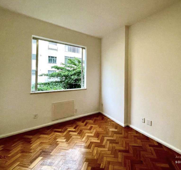 Apartamento à venda com 3 quartos, 112m² - Foto 17