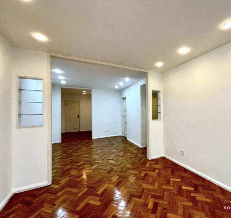 Apartamento à venda com 3 quartos, 112m² - Foto 6