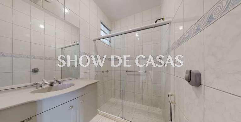 Apartamento à venda com 3 quartos, 134m² - Foto 6