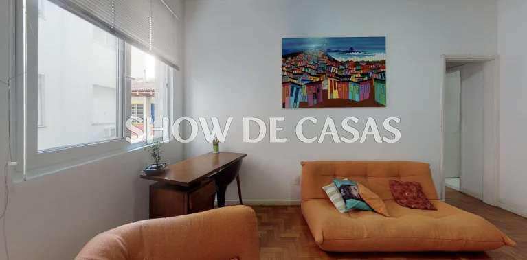 Apartamento à venda com 3 quartos, 135m² - Foto 2