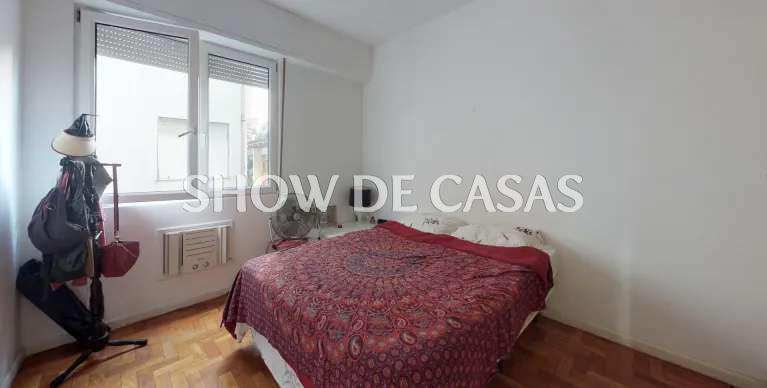 Apartamento à venda com 3 quartos, 135m² - Foto 4