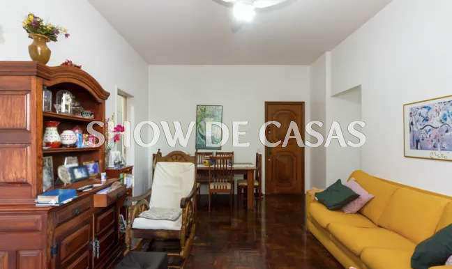 Apartamento à venda com 3 quartos, 100m² - Foto 2