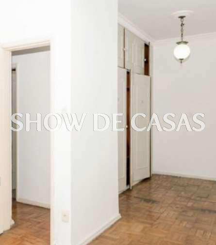 Apartamento à venda com 3 quartos, 80m² - Foto 3