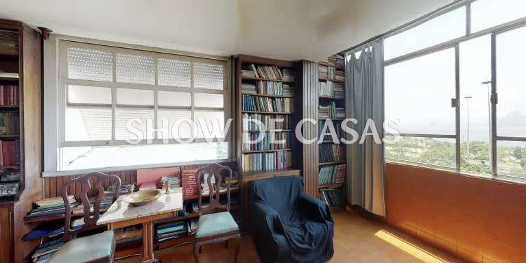 Apartamento à venda com 4 quartos, 264m² - Foto 3