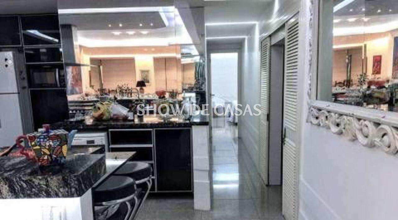 Apartamento à venda com 4 quartos, 170m² - Foto 20