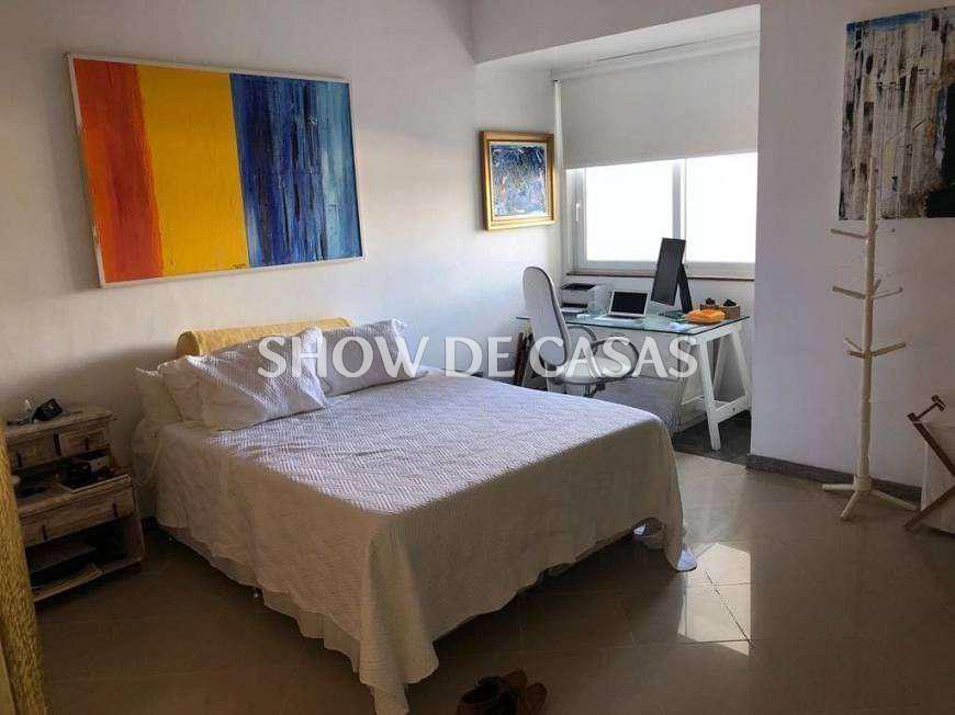 Apartamento à venda com 4 quartos, 224m² - Foto 13